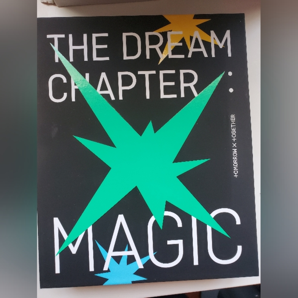 TOMORROW X TOGETHER (TXT) - THE DREAM CHAPTER: MAGIC Arcadia Kpop Album Version